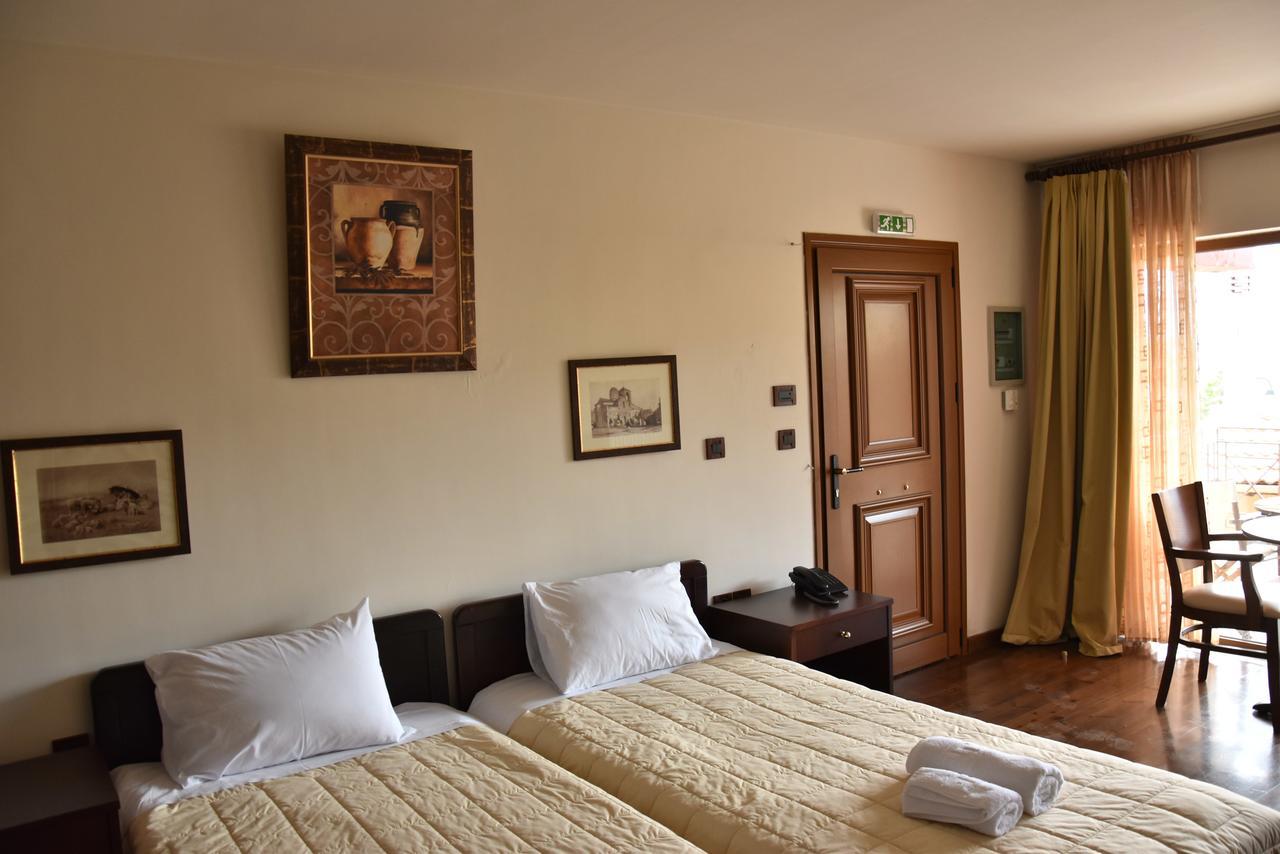Olvios Hotel Goura Exterior photo