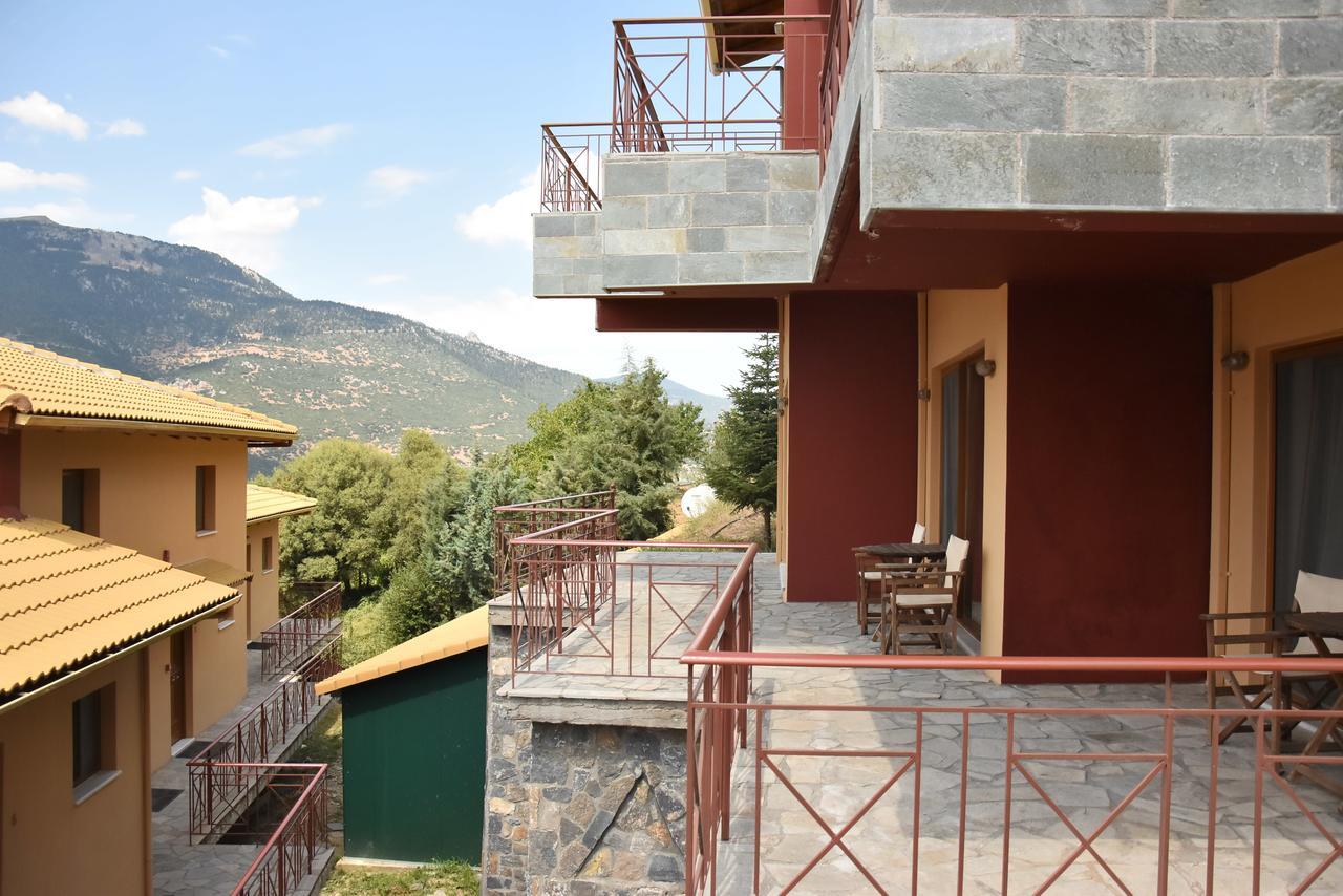 Olvios Hotel Goura Exterior photo